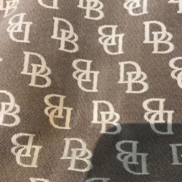 Dooney & Bourke - Picture 10 of 12